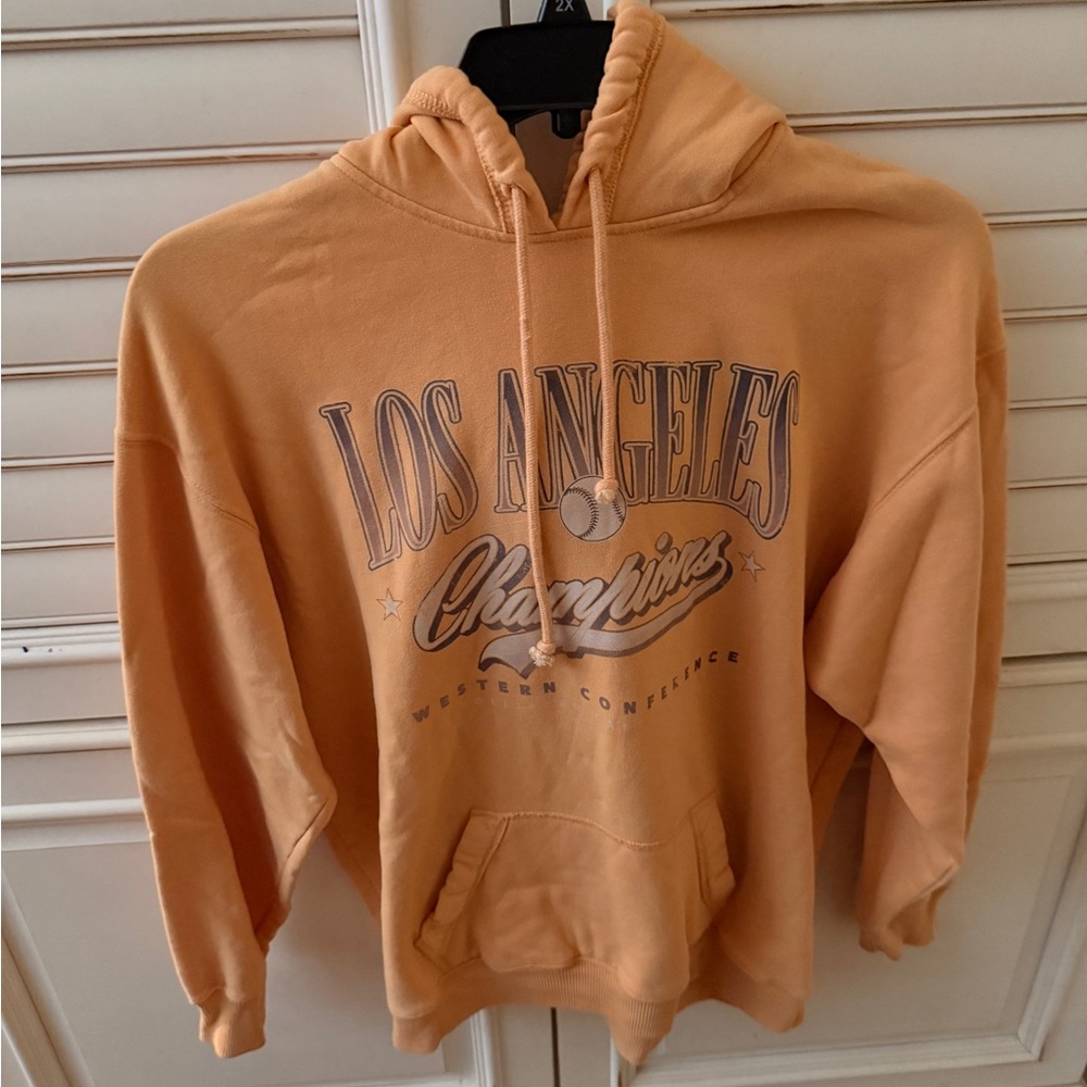 Hollister Los Angeles Champions Peach Hoodie